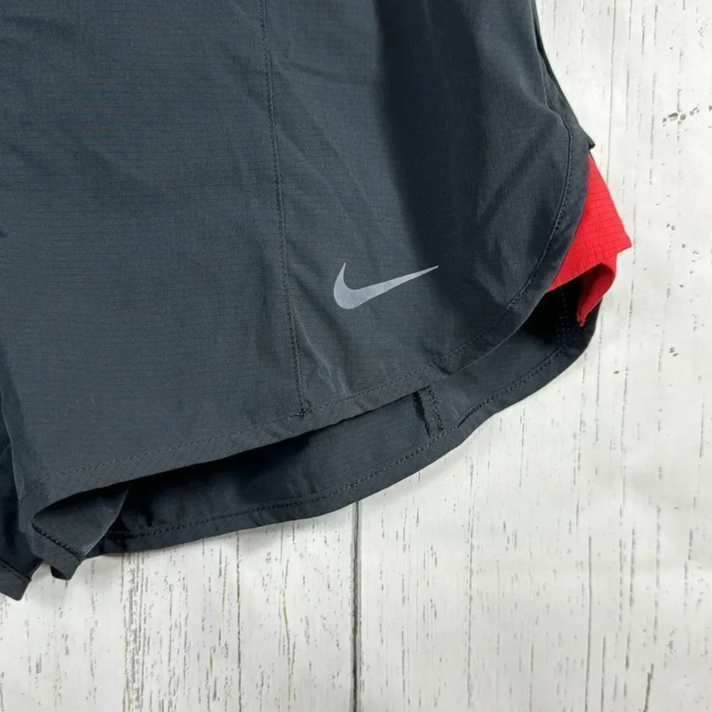 Nike Womens Dri Fit Running Division Tempo Luxe Black Athletic Short